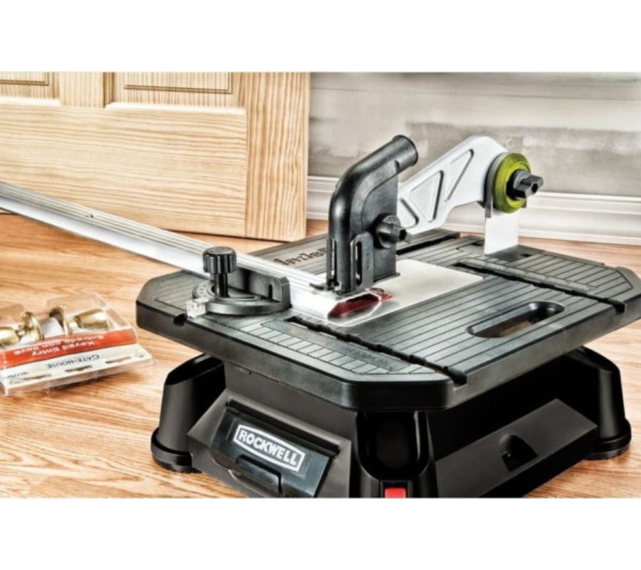 What-you-need-to-know-before-getting-a-table-saw-